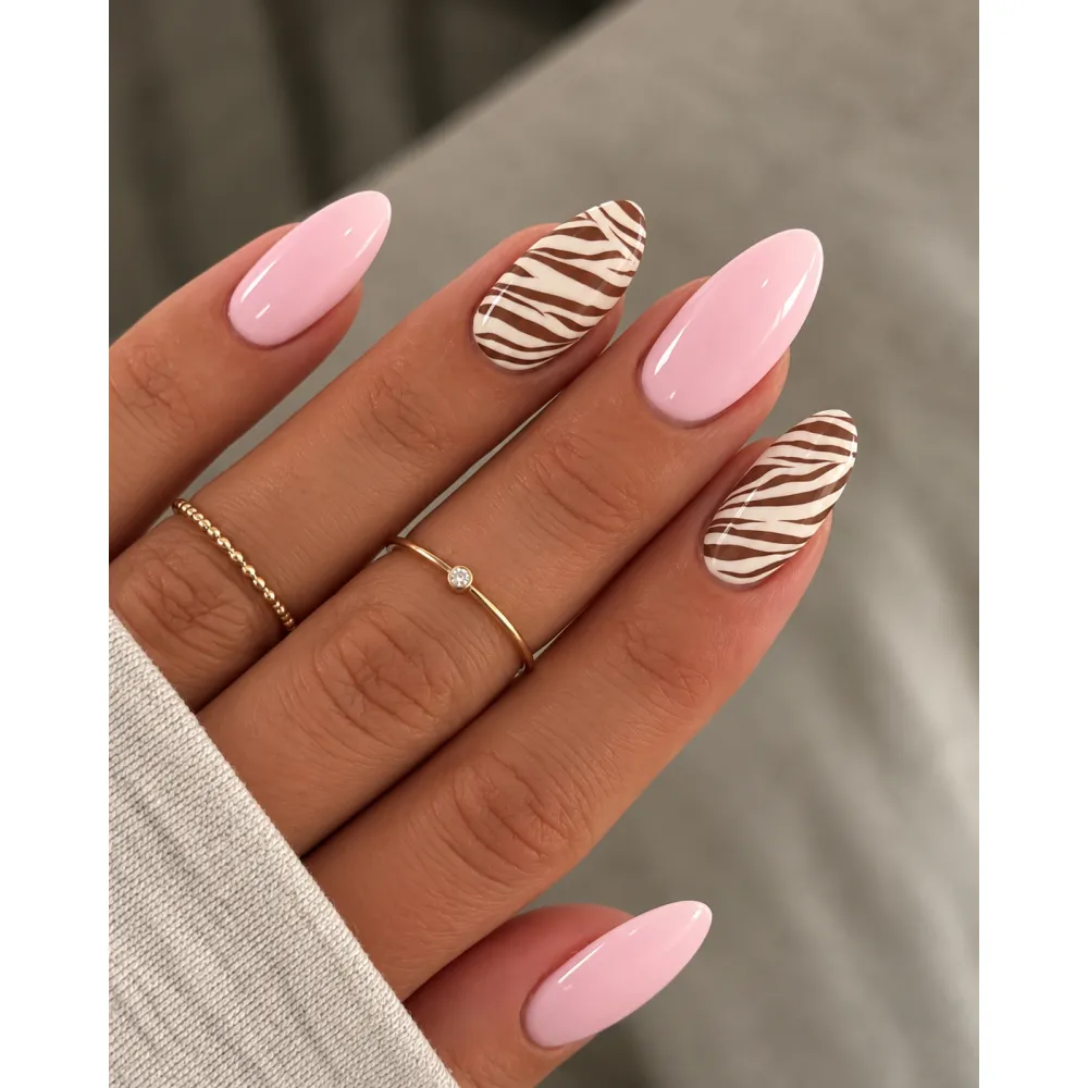 Lakier Hybrydowy Classic Baby Girl no.110 NILO Perfect Nails 7ml
