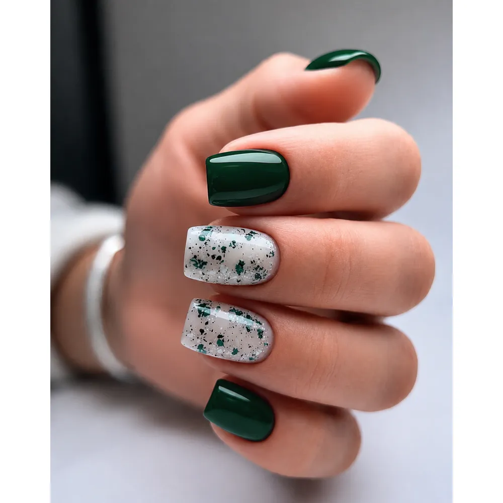 Lakier Hybrydowy Dark Emerald – NILO no.18